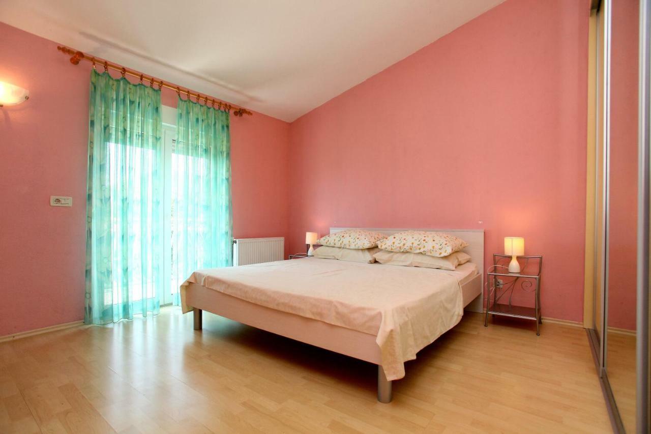 Apartman Dinka Trogir Luaran gambar