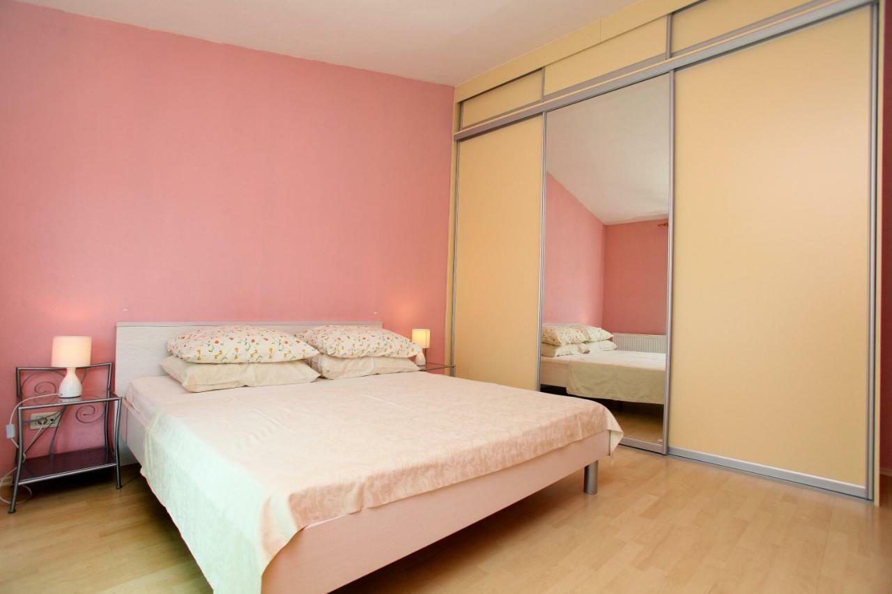 Apartman Dinka Trogir Luaran gambar