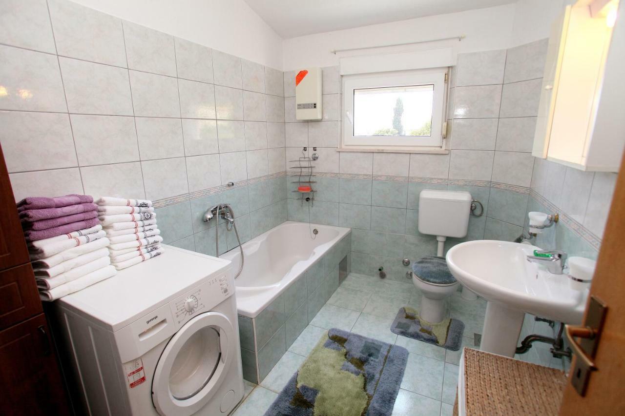 Apartman Dinka Trogir Luaran gambar