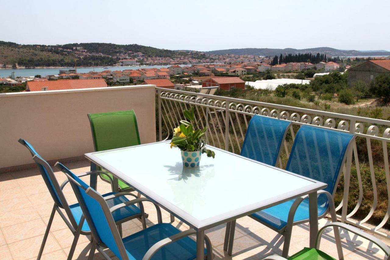 Apartman Dinka Trogir Luaran gambar