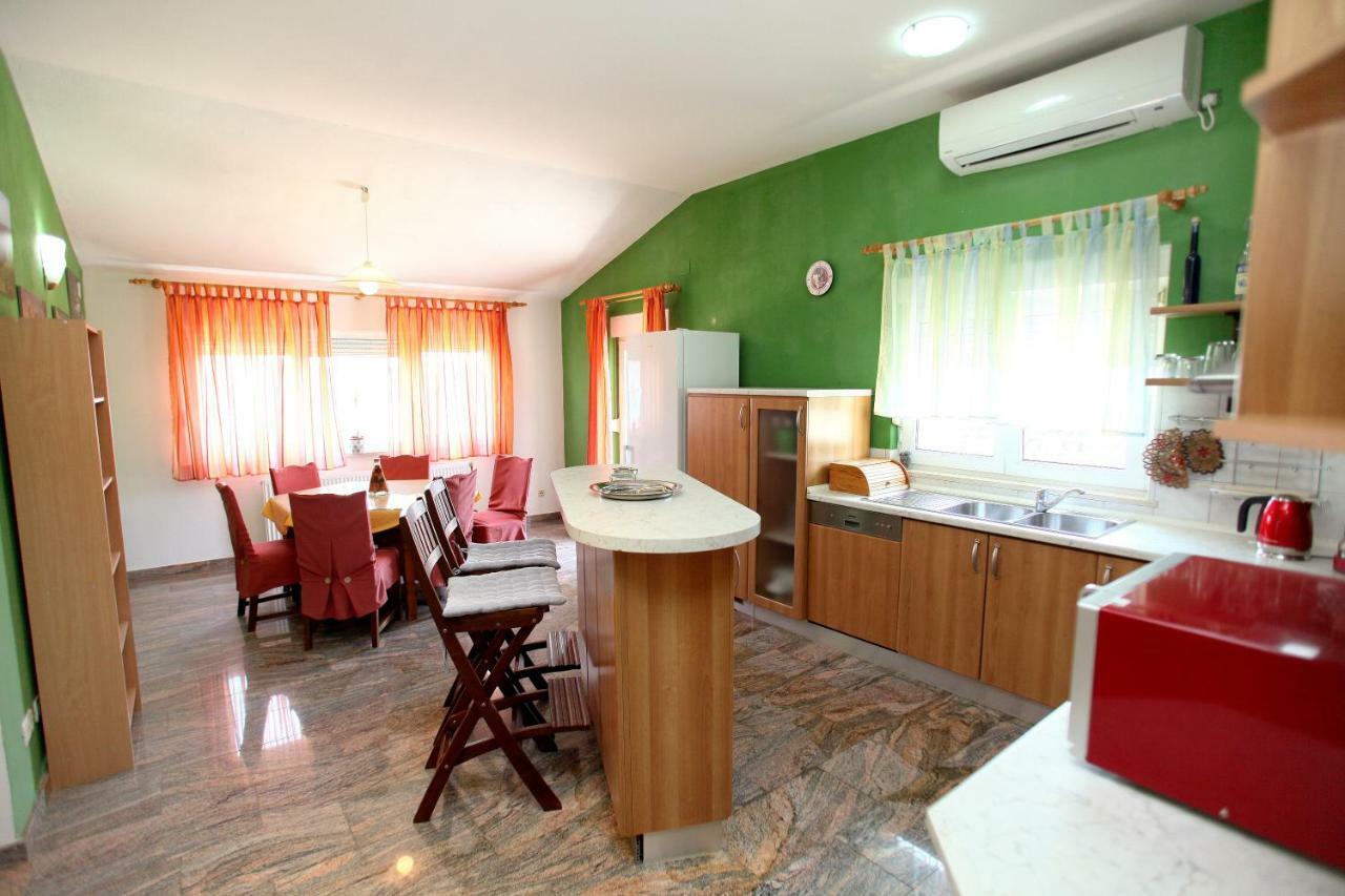 Apartman Dinka Trogir Luaran gambar
