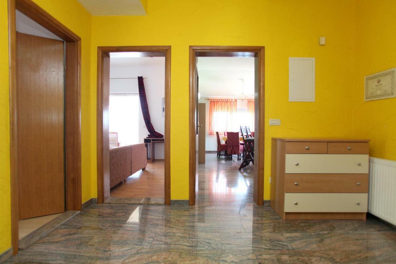 Apartman Dinka Trogir Luaran gambar