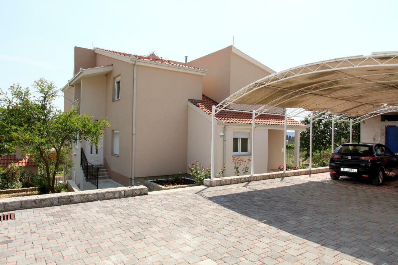 Apartman Dinka Trogir Luaran gambar
