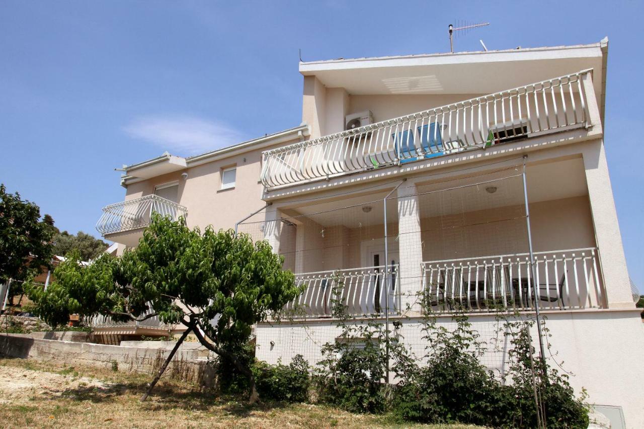 Apartman Dinka Trogir Luaran gambar